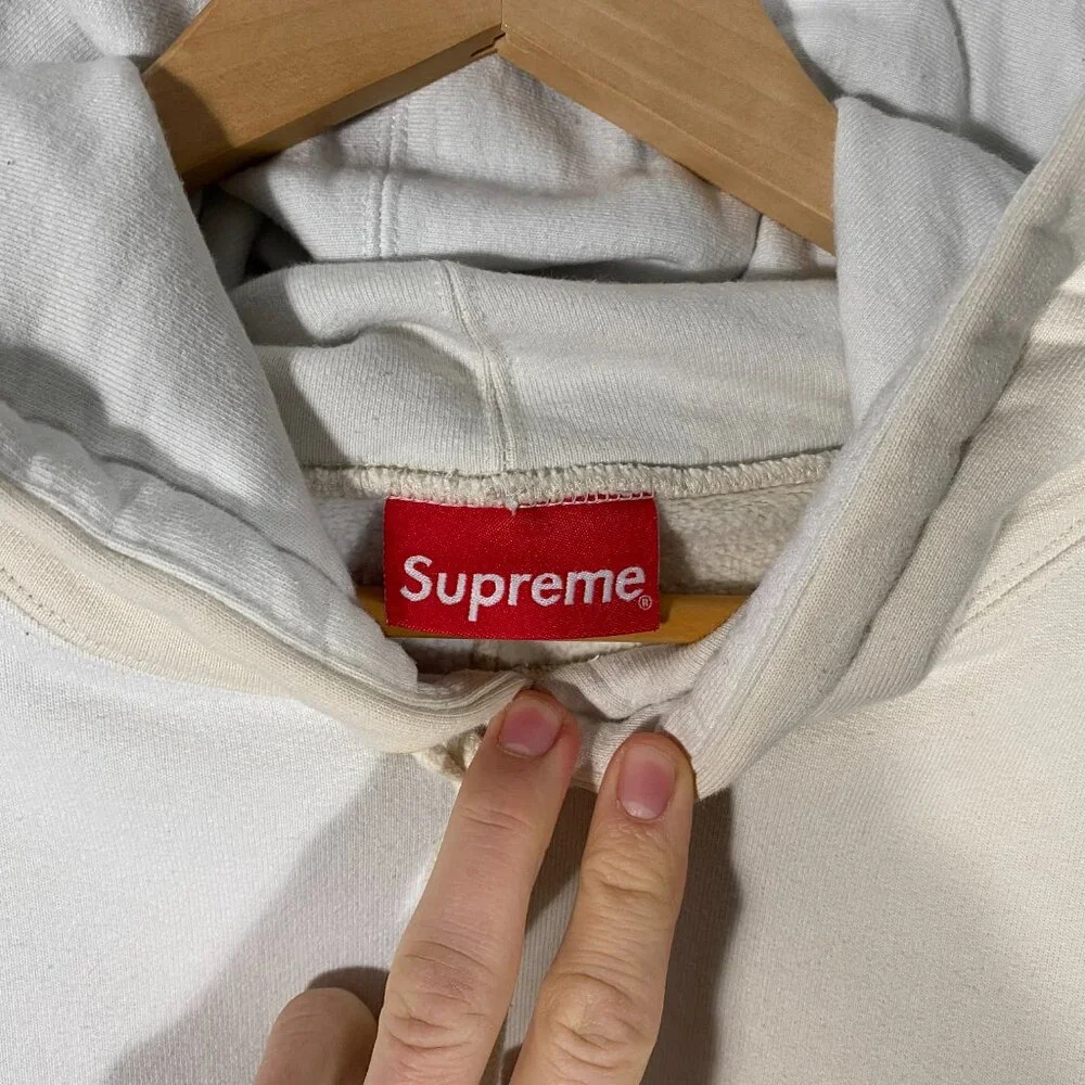 Supreme FW18 Tricolor Old English Hoodie Ash Gray mens size Large - Picture 6 of 12